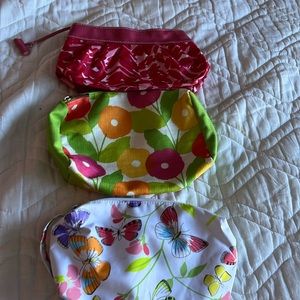 Clinique make up bags (3)